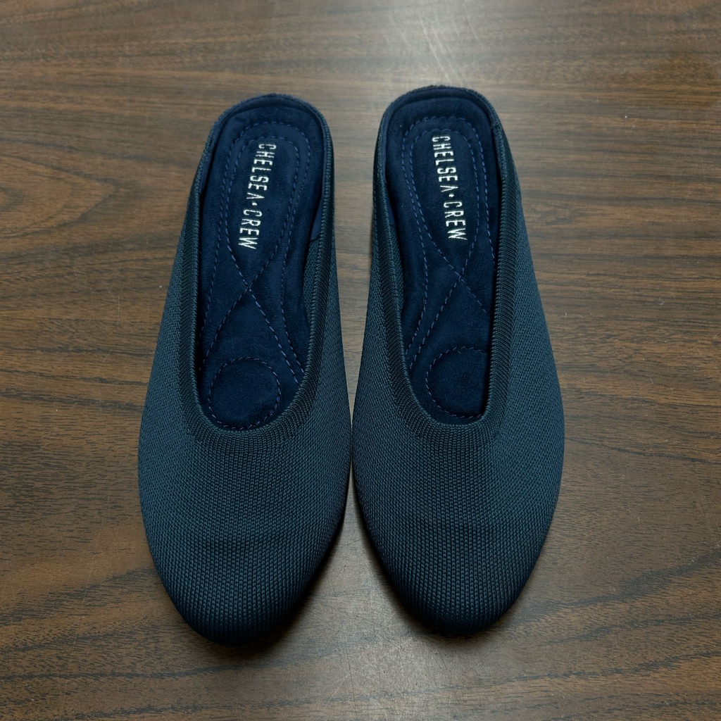 Nwot Chelsea Crew Navy Blue Slip-On Knit Flat Size 6-6.5